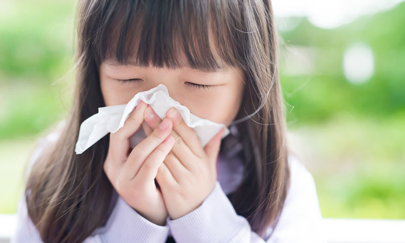 Best Pediatrician in Faridabad shares tips to protect Children from Common Cold and Cough